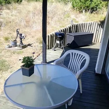 On A Huge Nature Plot Ferienhaus